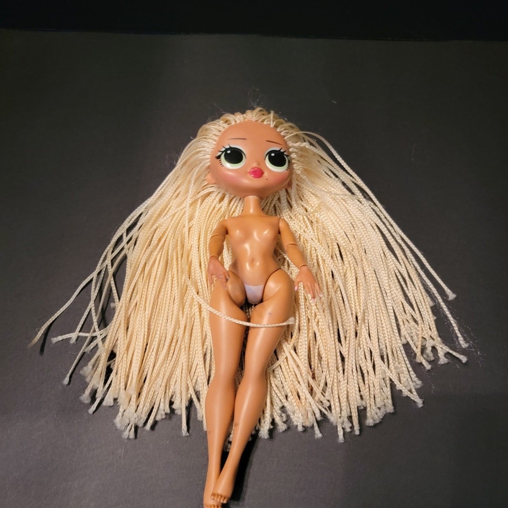 LOL SURPRISE OMG SWAG BIG SIS Nude DOLL 9"